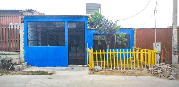 ¡SE VENDE CASA COMO TERRENO EN VILLA EL SALVADOR!