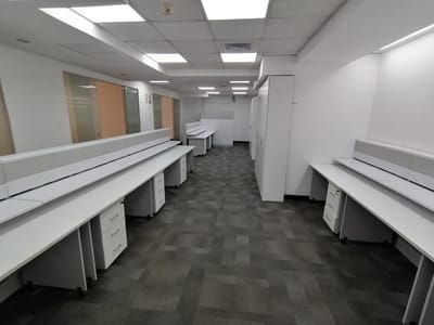 260 M2 OFICINAS SAN ISIDRO A SÓLO USD 2000- OCASION!!!