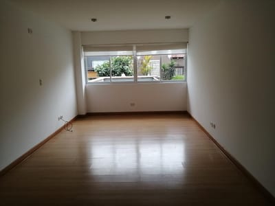 ALQUILO MODERNO DEPARTAMENTO MIRAFLORES - 136M2 (AMPLIA TERRAZA!!)