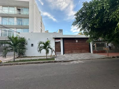 CASA EN ALQUILER PARA EMPRESA DE 4 DORMITORIOS