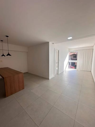 VENDO DEPARTAMENTO DE UN DORMITORIO CON UNA COCHERA EN BARRIO LAS LOMAS!