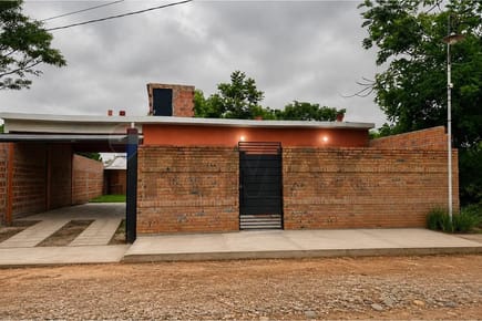 ¡Casa moderna en Ñemby con 3 dormitorios