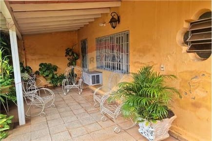 Casa-Venta-PY Asunción Pinoza