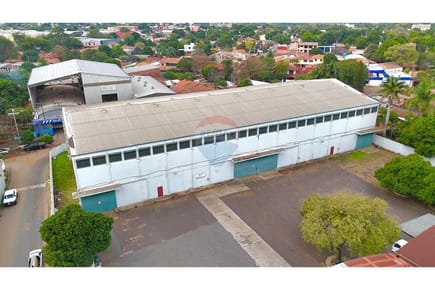 Terreno de 10.140 m2 y 6.109 m2 depósitos
