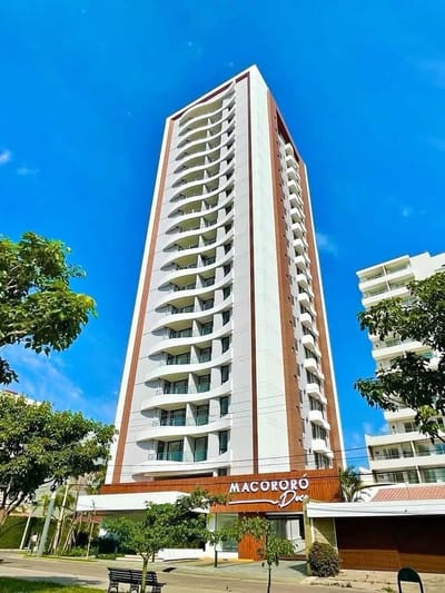 Departamento De 2 Dormítorios En Venta Equipetrol