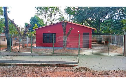 Casa en venta en Ypané