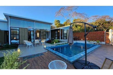 VENDO CASA AMOBLADA EN SAN BERNARDINO