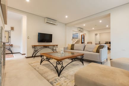 ALQUILO CASA EN CONDOMINIO EN BARRIO MBURUCUYA-ASUNCION( LA TOSCANA)
