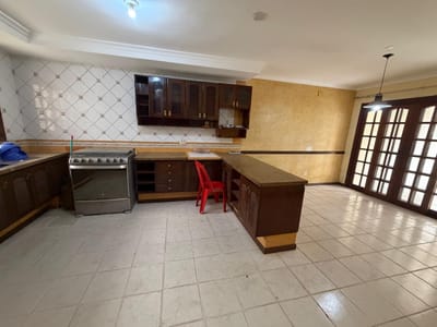 En Venta | Casa a precio de terreno en Equipetrol