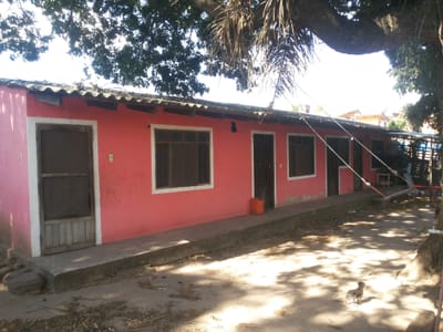 NEGOCIABLE Casa en Venta Zona Sur 6to Anillo Avenida Panamericana