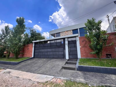 VENDO HERMOSA CASA EN LAMBARE-BARRIO MBACHIO II
