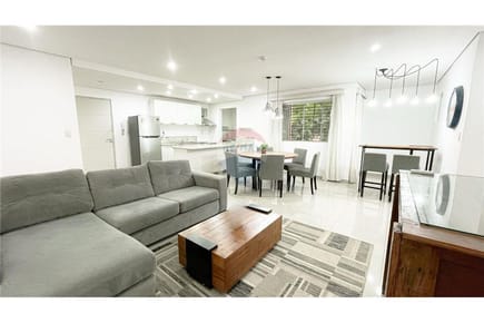 EN VENTA Departamento AMOBLADO Y EQUIPADO