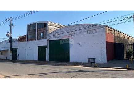 Alquilo tinglado en San Lorenzo en zona de alto tráfico comercial