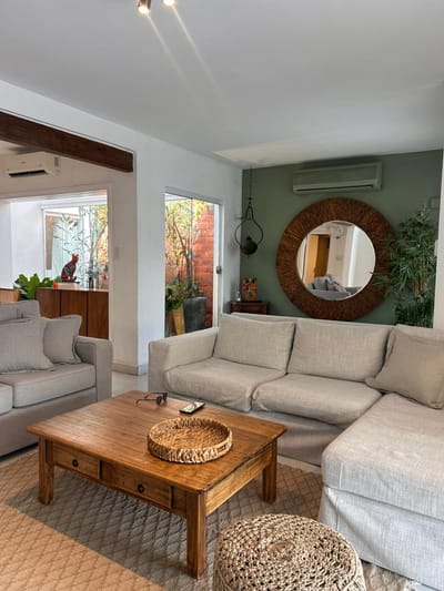 Vendo Casa En El Corazon De Villa Morra