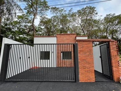 CHALET A ESTRENAR EN LAMBARE PUERTO PABLA