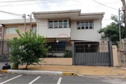 Casa con Departamento en Asunción - San Roque