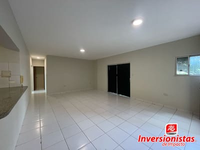 DEPARTAMENTO DE 3 DORMITORIOS Y PARQUEO EN VENTA