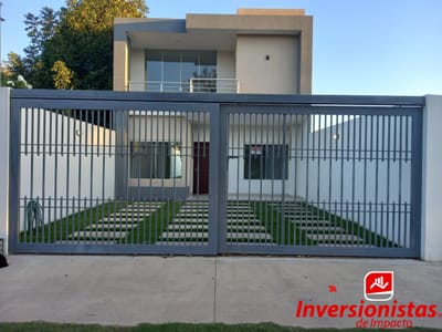 CASA EN VENTA A ESTRENAR ZONA SUR 5TO Y 6TO ANILLO