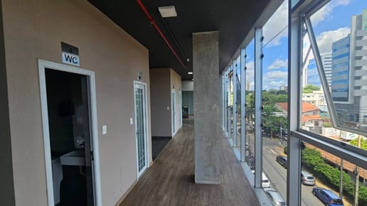 ALQUILO OFICINA CORPORATIVA EN VILLA MORRA