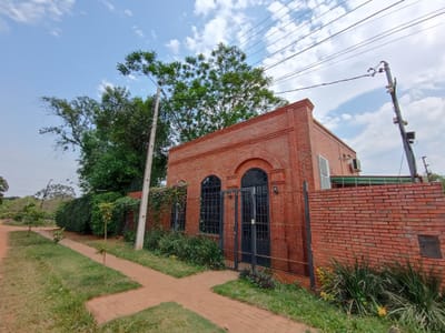 Vendo Hermosa Casa En Luque En Esquina