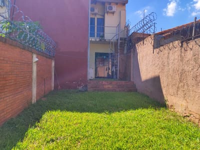 VENDO DÚPLEX EN VALLE APUA’A – LAMBARÉ