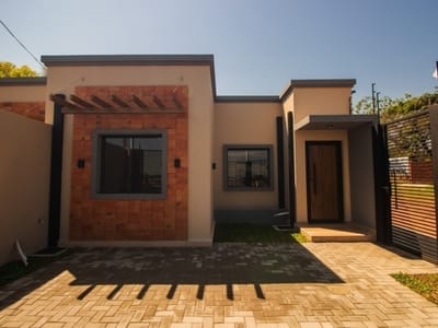 DÚPLEX EN VENTA – VILLA ELISA