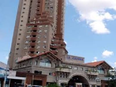 HERMOSA OFICINA DE 24 M2 EN EDIFICIO LA CASONA , INCLUYE GARAJE