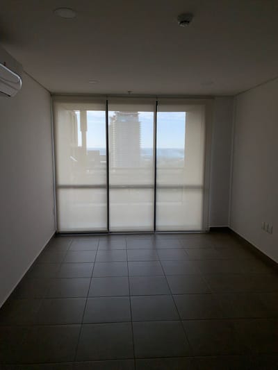 Alquilo departamento de 1 dormitorio sobre Av. Stsima Trinidad – Gs. 4.550.000