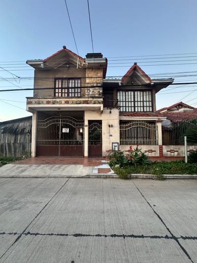 Casa en venta avenida Alemana 7mo anillo
