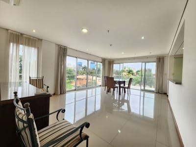 AMPLIO DEPTO DE 3 DORMITORIOS - ZONA SHOPP DEL SOL SIN MUEBLES