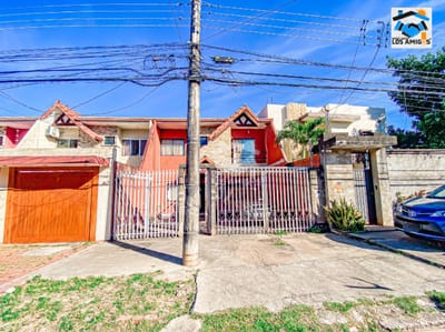 LINDA CASA EN VENTA DE DOS PLANTAS