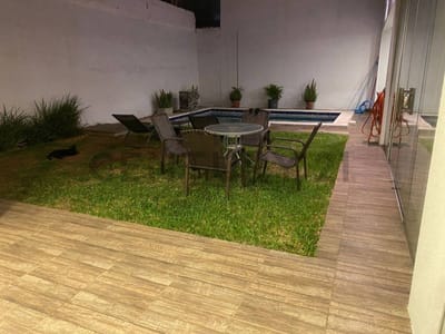 Residencia En Venta Lambaré 