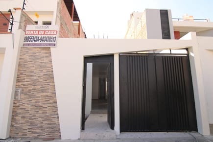 Casa De Estreno En Venta En Urb.alameda  Country Club