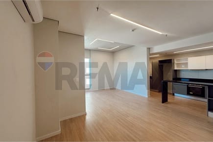 En venta dpto de 2 Dorm en Petra Tower, Carmelitas 