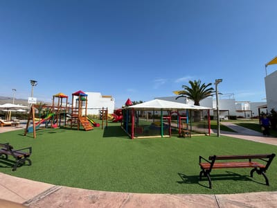 Vendo Casa De 2 Pisos + 2 Cocheras En Condominio Asia Del Sol / Asia