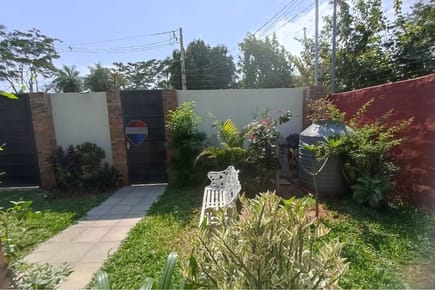 VENDO CASA EN ÑEMBY BARRIO RINCON 