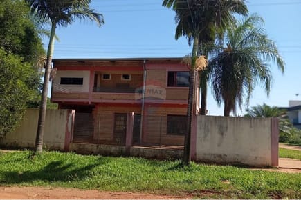 Casa en Venta Cambyretá 4 Dormitorios Quincho Jacuzzi 300m2 USD 106000 