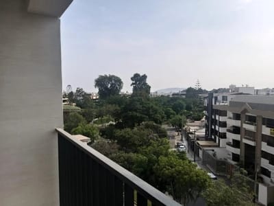 VENDO DEPARTAMENTO DUPLEX FRENTE A PARQUE  EN CHACARILLA - SURCO