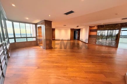 DEPARTAMENTO FRENTE AL YACHT Y GOLF CLUB