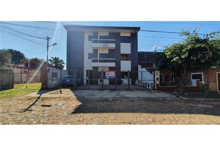 Edificio-Venta-7075 Goldsmicht entre Valentin Rojas y Victoriano Bueno