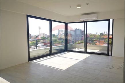 Departamento en Edificio Ubrique