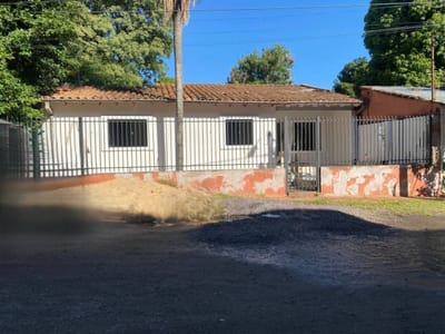 ALQUILO CASA DE 2 DORMITORIOS EN BARRIO JARA EN ASUNCION