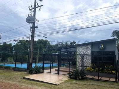 Terreno Frutería Paraguari (2.788 m²)