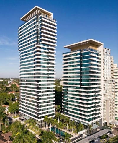 EN ALQUILER LUJOSO DEPARTAMENTO EN LA TORRE EMINENT