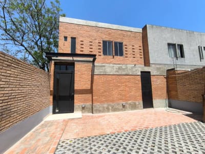 Vendo Duplex de 3 dormitorios estilo industrial zona Laguna Grande