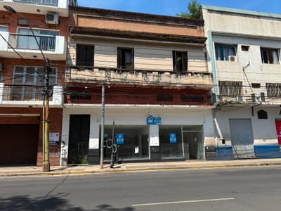  Propiedad Comercial y Residencial en Venta a refaccionar 