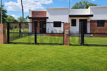 Casa - Venta - Luque, Central, Paraguay