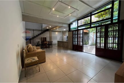 Casa - Alquiler - San Bernardino, Paraguay