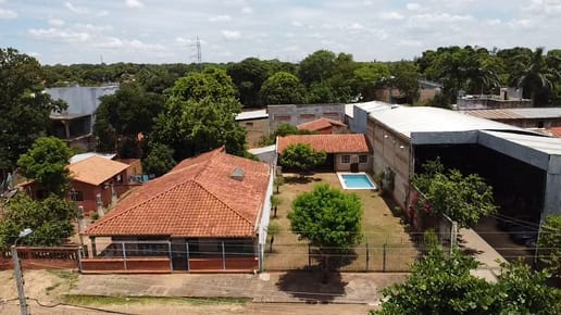 CASA QUINTA EN BARRIO FÁTIMA SAN LORENZO 