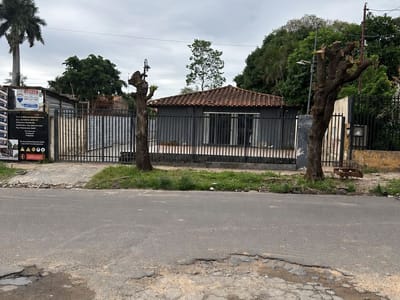 VENDO CASA EN BARRIO HERRERA
